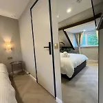 Family Double Floor View Art R3&5 لاهاي