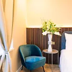 Family Double Floor View Art R3&5 * لاهاي