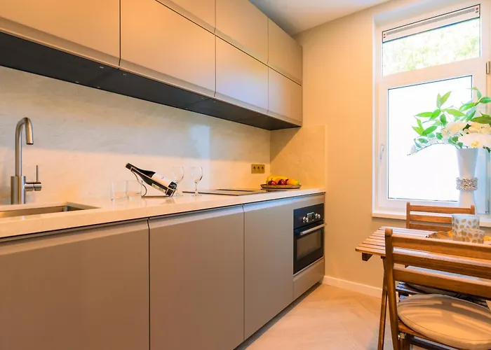 Family Double Floor View Art R3&5 Apartman