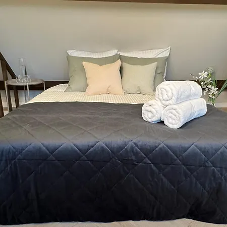 Family Double Floor View Art R3&5 * Haag