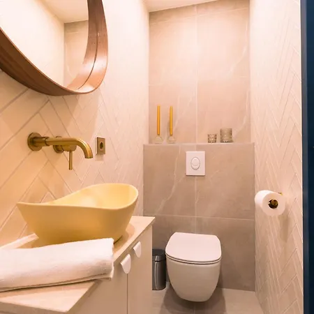 Family Double Floor View Art R3&5