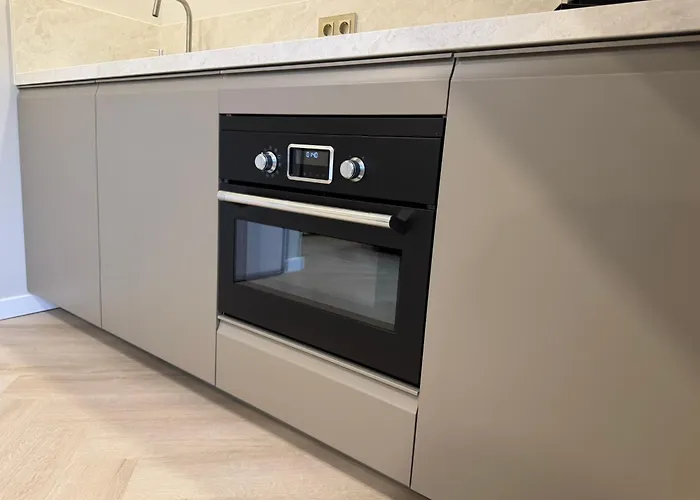 Apartment Family Double Floor View Art R3&5 Den Haag