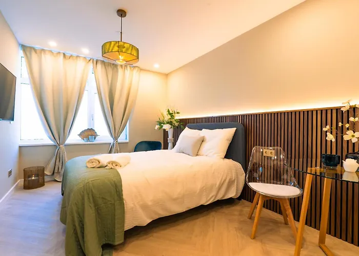 Family Double Floor View Art R3&5 Apartment Den Haag