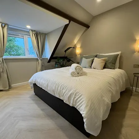 Family Double Floor View Art R3&5